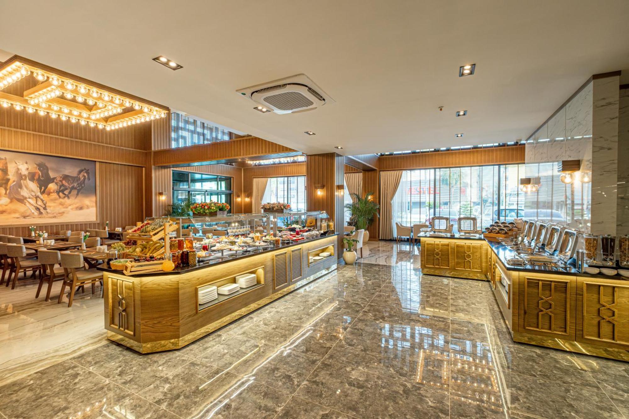 Park Dedeman Mersin Marina Çiftlik Exterior foto